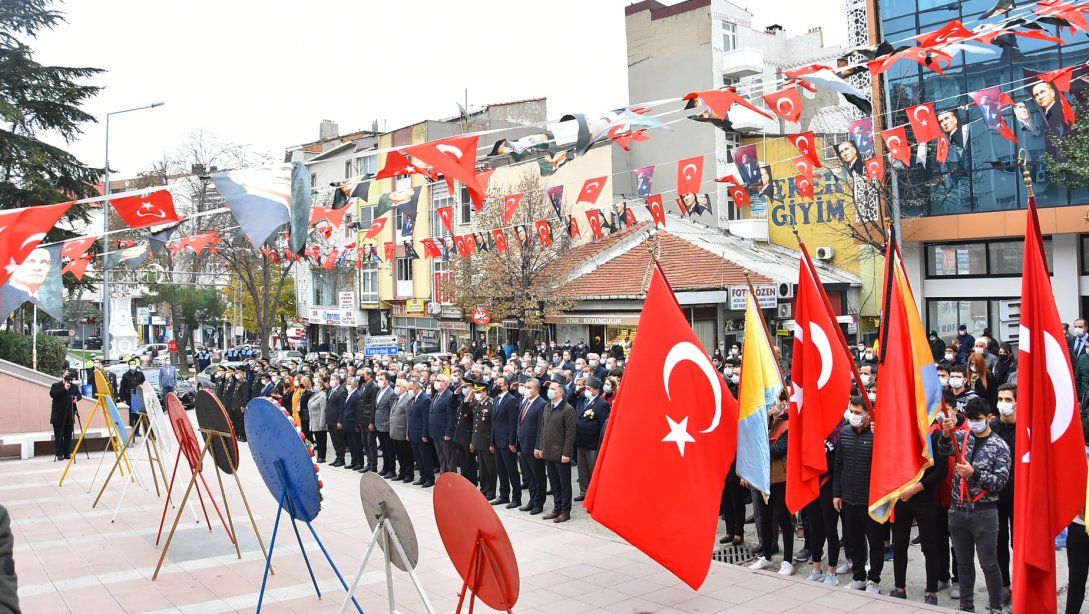 Ulu Önder Atatürk'ü Özlem ve Saygıyla Andık