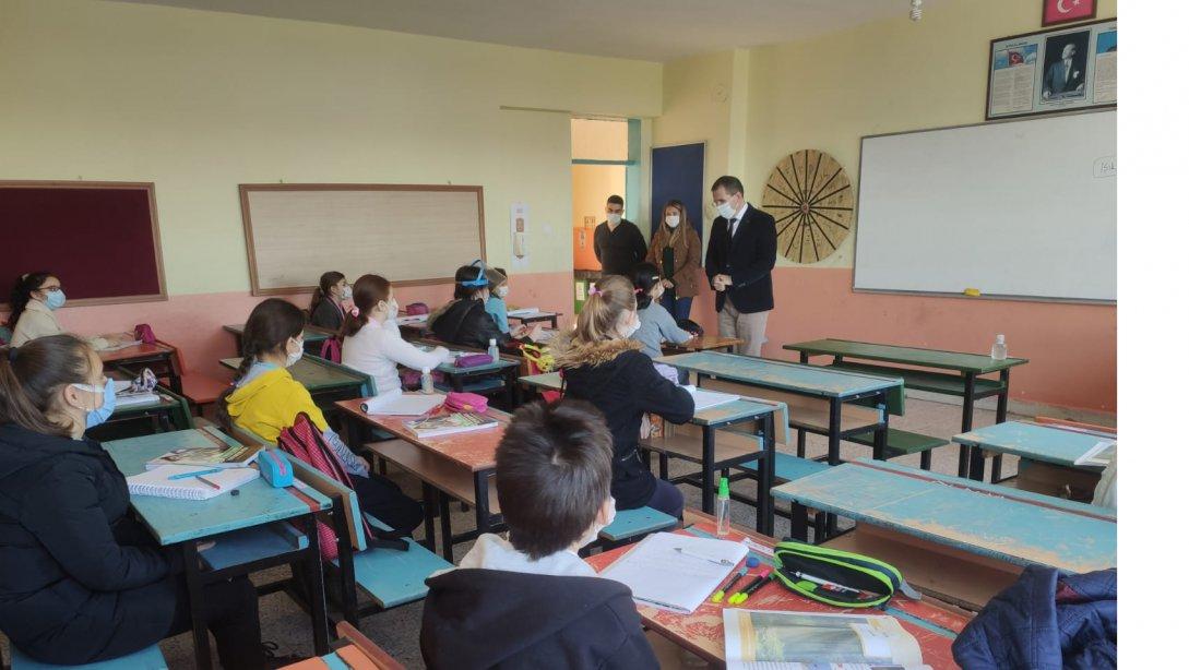 Milli Eğitim Müdürümüz Ali SARAÇ Yüz Yüze Eğitime Başlayan Okulları Ziyaret Etti