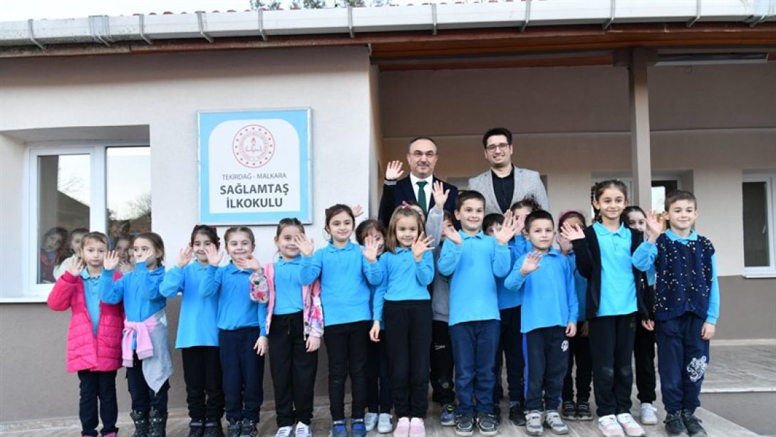 Sayın Valimiz Recep  SOYTÜRK, Güçlendirmesi Yapılan Sağlamtaş İlkokulunu Ziyaret Etti.